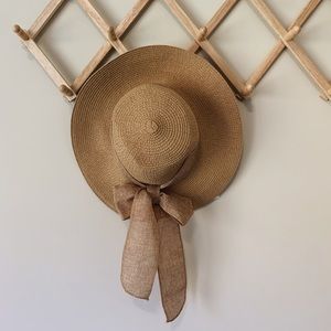 Women’s Sun Hat with Bow